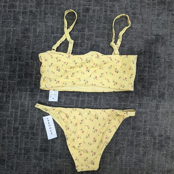 Pacsun Floral Vela Skinny Strap Bikini set - Picture 8 of 8